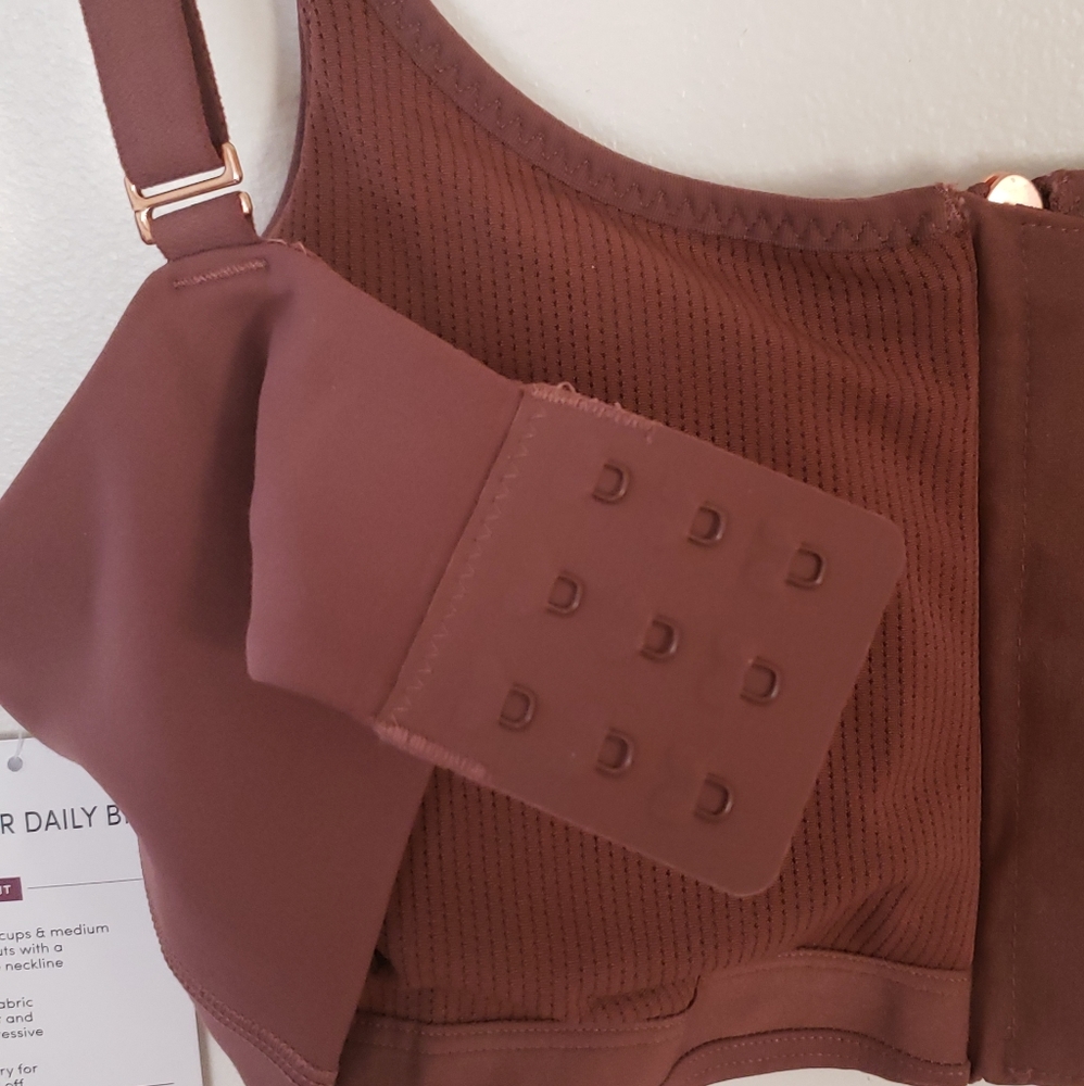 Sports Bra - Picture 3 of 5